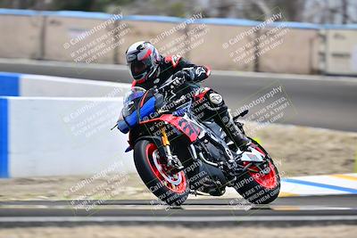 media/Apr-18-2025-TrackDaz (Fri) [[45f5874c44]]/B Group/Session 4 (Turn 6 - Outside)/